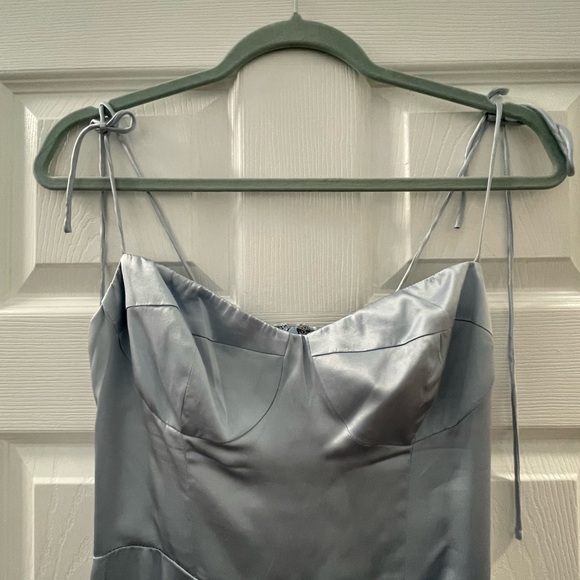 NWT Reformation Marguerite Silk Dress Size 6 in Horizon Blue - Picture 3 of 10